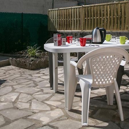 Appartement Avec Terrasse 페리괴 외부 사진
